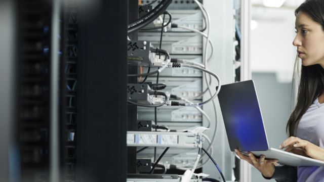 The Latest Technologies Transforming Clinical Engineering in 2025